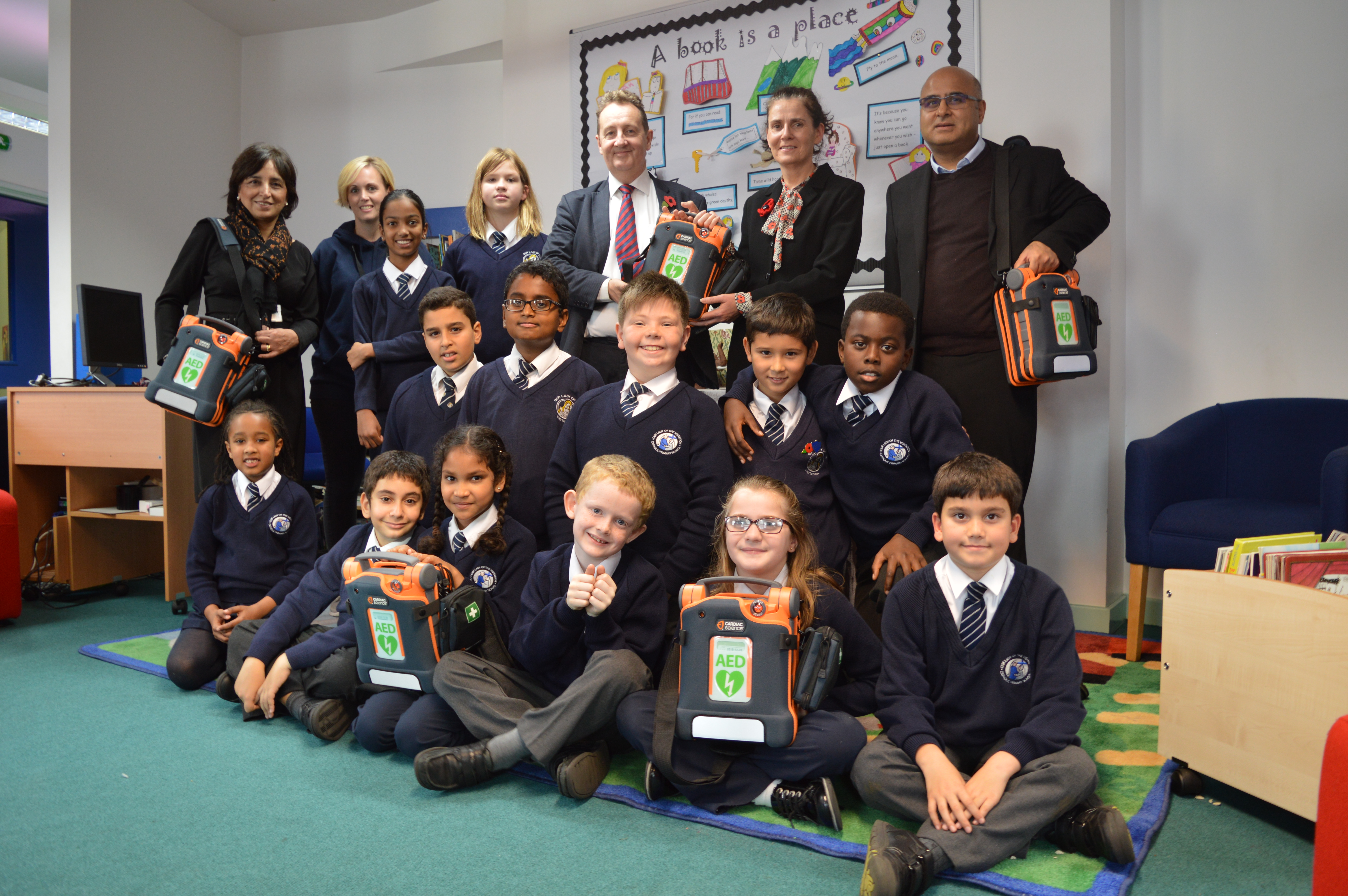 Cllr_Julian_Bell__Cllr_Bnida_Rai___Cllr_Hitesh_Tailor__with_Headteacher_Kathleen_Coll.JPG